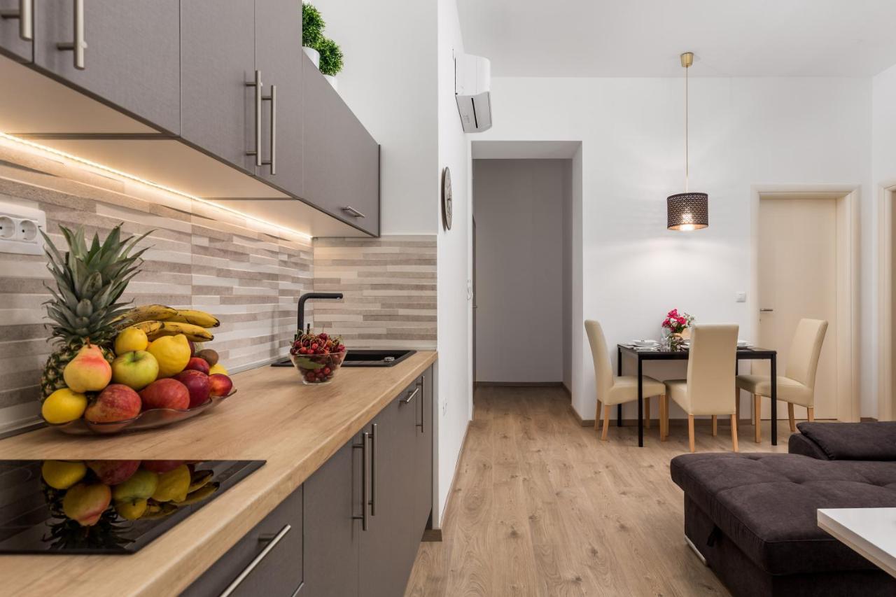 Quiet Center Apartments Rijeka Eksteriør billede